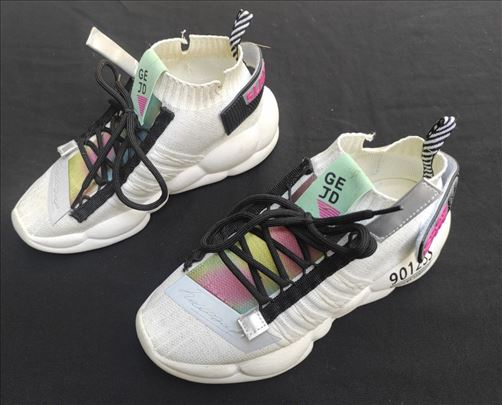 Nove ženske patike PS1 Bubble Tea bele broj 38  