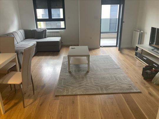 Pančevo, 60m2, nov, uknjižen, II sprat, parking