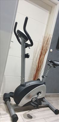 Trenazni sobni bicikl kao nov magnetni