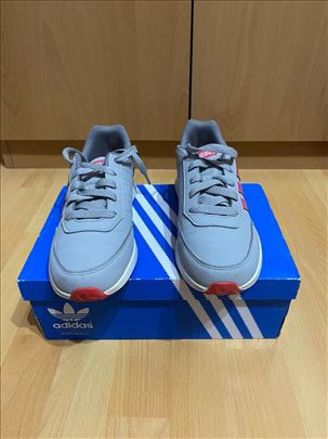 Decija Adidas Original koriscene 1