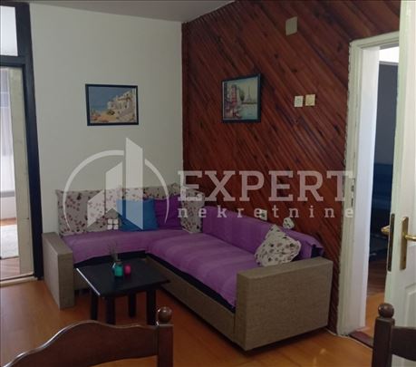 Izdaje se stan kod OŠ Njegoš !