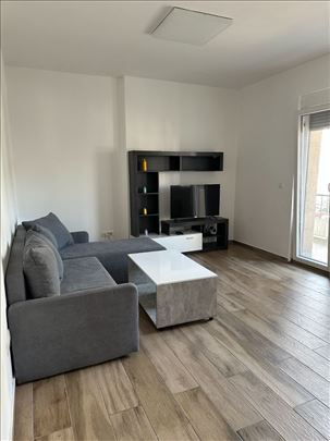 IZUZETNA ponuda!Prostran stan na idealnoj lokaciji