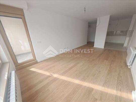 Lux 51, 74m2, 2.5, Bežanijska kosa