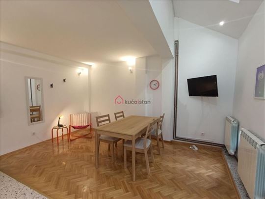 Modern Duplex Penthouse in Skadarska