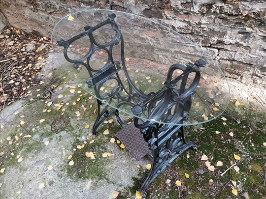 Stakleni retro sto unikat