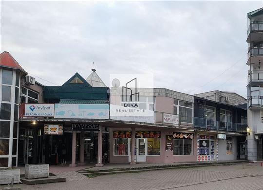 Stan/poslovni prostor, centar Stare Pazove, 28m²