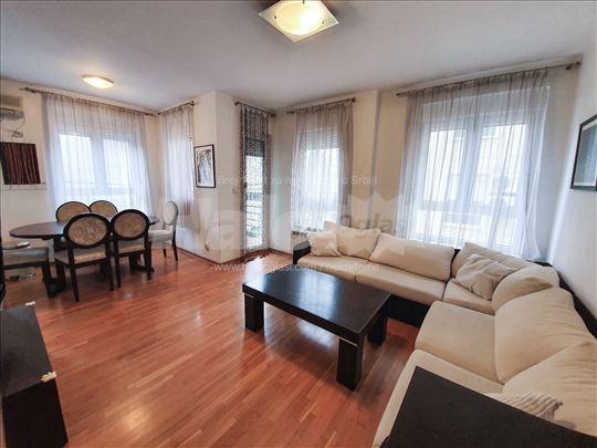 Vračar, novogradnja, garaža