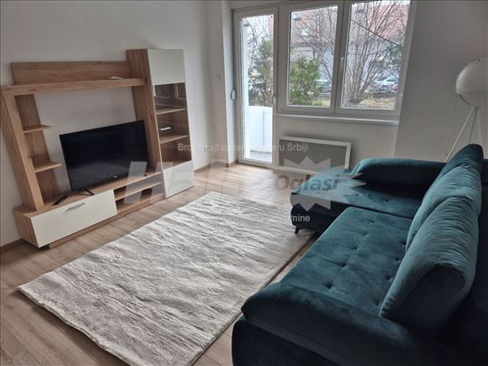 2.5 Zemunski park sa parkingom