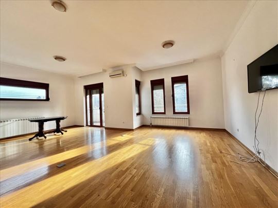 Dedinje 120m2  Mihaila Avramovica, moze i kao pp I