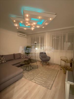 Izdajem dvosoban stan u Šumicama