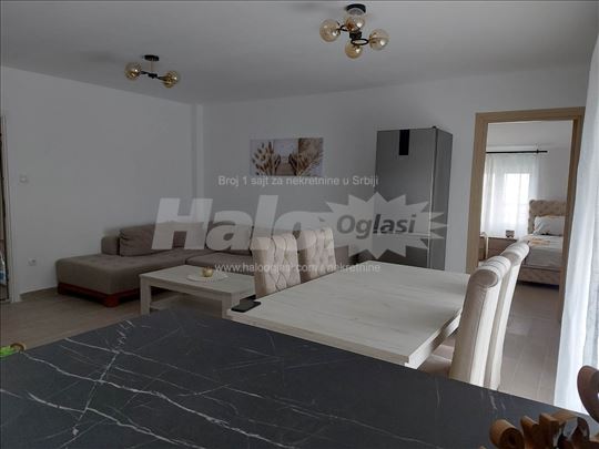 Izdajem LUX nov dvosoban stan u Kumodražu, 49m2