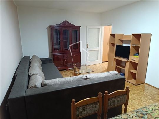 Kompletno namešten, izuzetan stan ID#13347