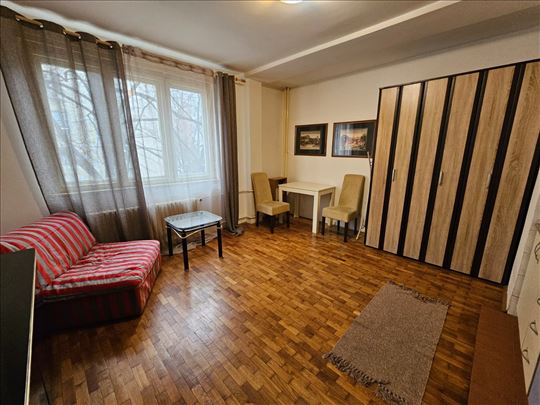 Garsonjera 23 m² – Karaburma