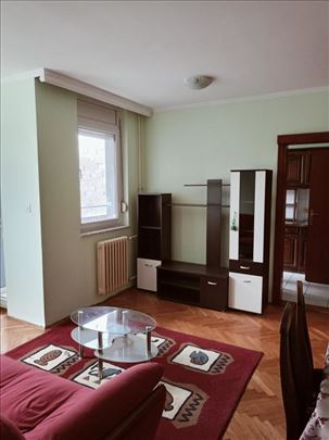 Prodaje se stan 46 m² Nova Detelinara 116000e