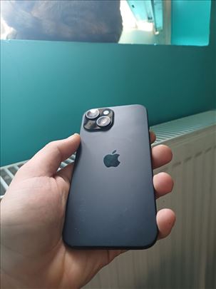 Prodajem Iphone 15 128gb