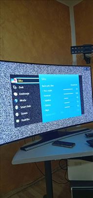 Prodajem Tv  Smart  Samsung 