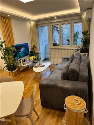 Fontana LUX dvosoban stan