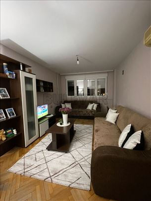 Izdaje se odličan stan kod Delta Planeta, 60m2