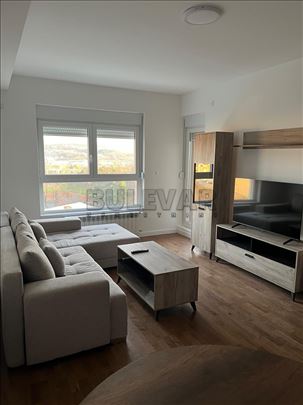 Izdaje se stan na Novom Bubnju