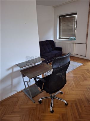 Izdaje se stan u Minovom naselju!