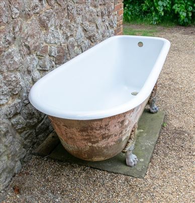 Kada od tuča samostojeća