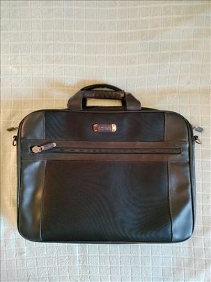 Kenneth Cole Reaction torba za laptop 17"