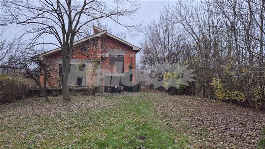 Kuća u Šimanovcima, 109m2 30 ari
