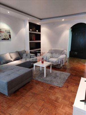 Namešten stan, 67m2, Bežanijska kosa, vlasnik