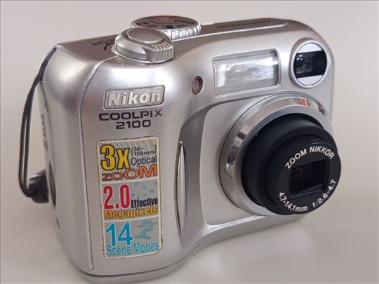 Nikon coolpix 2100