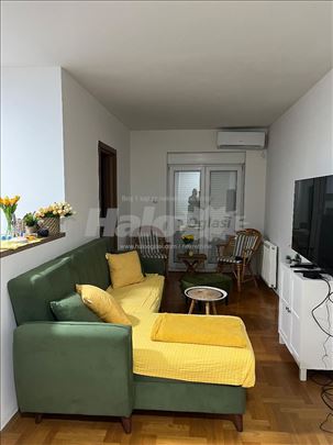 Stan kod sportskog centra