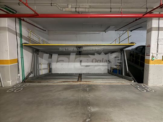 Donje mesto na klackalici