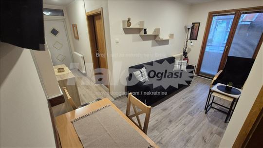  Namesten  1.5 Visnjicka Banja