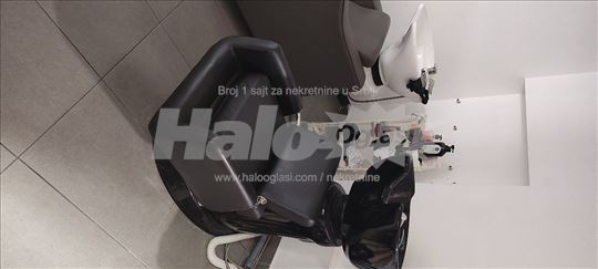 Izdajem frizerski radno mesto