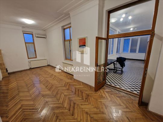 Poslovni prostor na Vračaru, Krunska