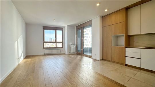 Stan za prodaju, Skyline, 107 m2, ID 2344