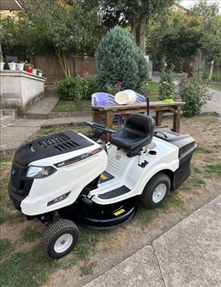 Traktorska kosilica MTD 