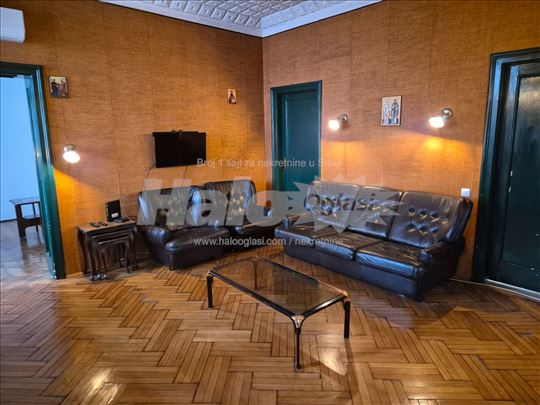 U Beogradu Zvezdara Bulbulder izdajem cetvorosoban