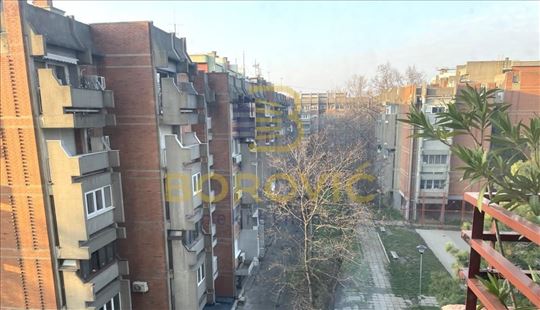 Voždovačka crkva-Vojvode Stepe, 62m2