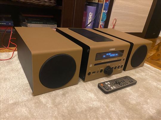 Yamaha mcr 042 kao Nova