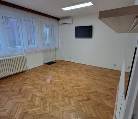  2.0 stan za PP, Vračar, Kalenić pijaca, ID 8807