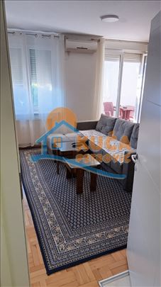 Izdaje se jednoiposoban stan, kod parka Svetog Sav