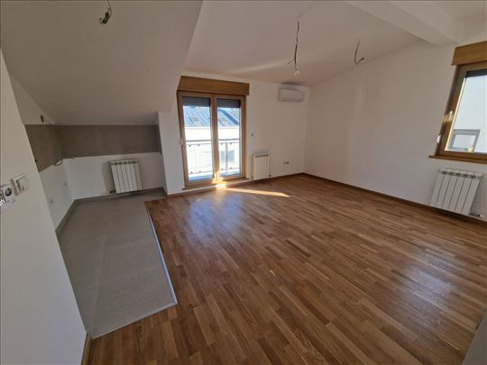 Kluz, 2.5 stan u novogradnji, kredit