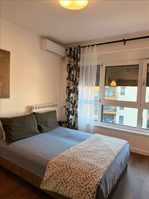 Kragujevac, apartman, Tesla Palace