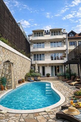 Lux apartman sa saunom i jacuzzijem