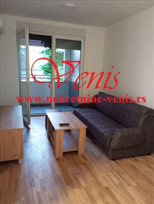 Petrovaradin ul Preradovićeva 43 m2