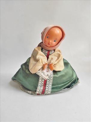 Stara unukatna Ruska ručna lutka   