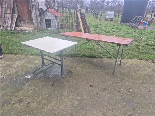 Stolovi cena po komadu