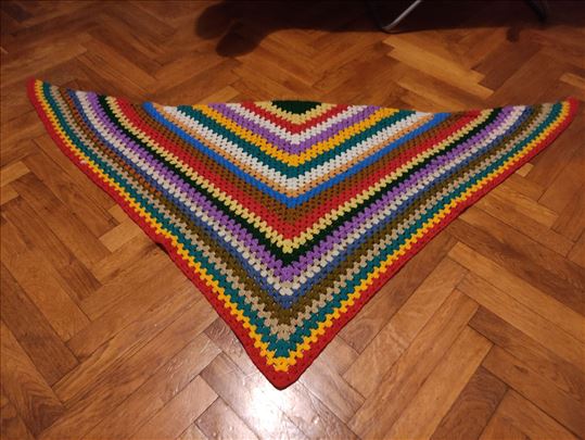 Ženski šal ručni rad