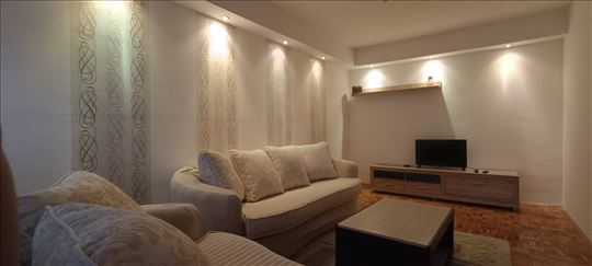 Blok 61, renoviran, komforan, ID 25184