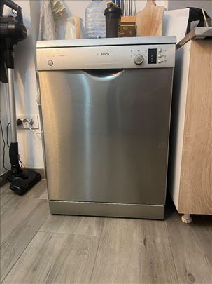 Bosh silence plus masina za posudje